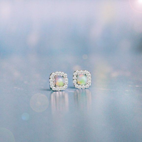 Authentic Rainbow Fire opal Earrings Glittering Natural Crystal Earring studs - Picture 4 of 5